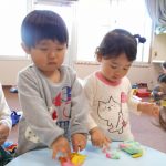 小麦粉粘土で遊びました♪