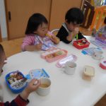 おべんとうパクパク食べるよ☻